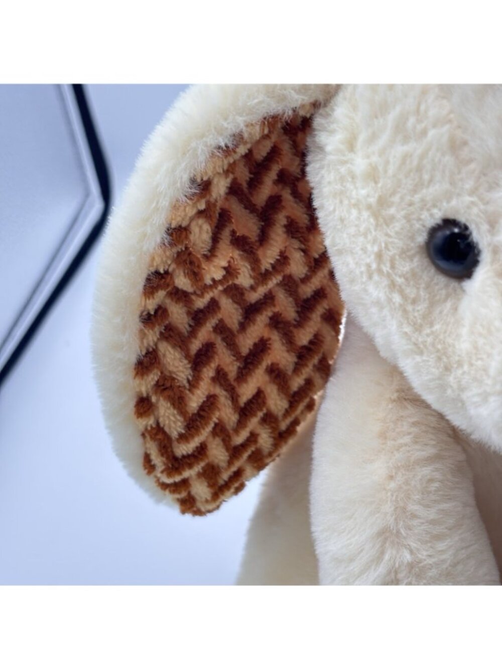 Hug & Luv Cream Tan Easter Bunny Rabbit Lop Ear Sitting Stuffed Animal Plush 9" - Picture 7 of 13